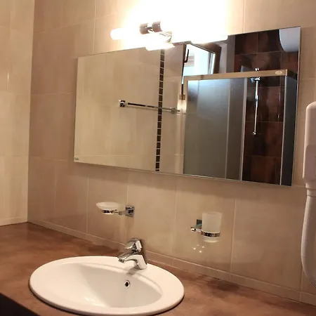 Brilliant Apart Otel Süzebolu