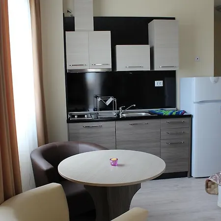 Brilliant Apart Otel