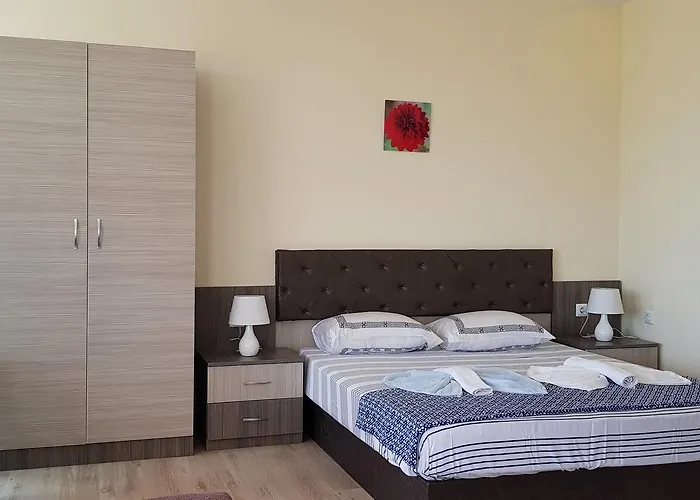 辉煌公寓酒店 4*